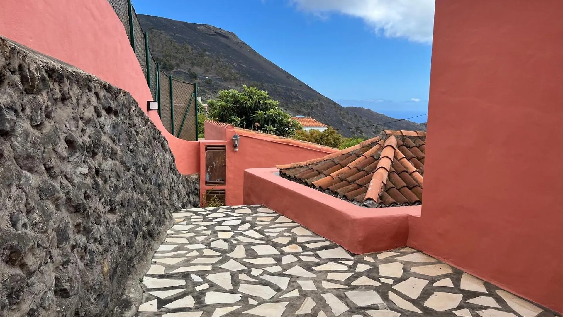 Finca La Calzada Los Quemados 0*,